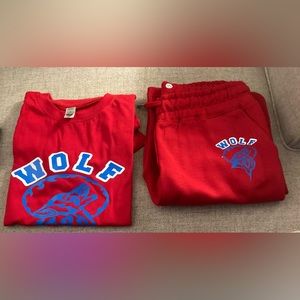 Royal Reigns Designs (WOLF 🐺) Apparel. Sizes S,M,L,XL,XXL.Colors Available.